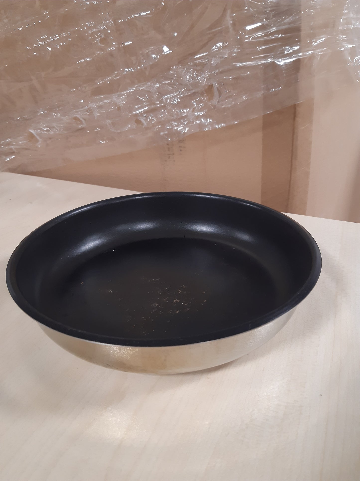 177857 - TIGAN TEFAL INGENIO PREFERENCE, 22cm, i Palosshëm, Materiali Çelik Inox, Shtresë Jo Ngjitëse, i Pajtueshëm me Induksionin, Shumëfunksional, Që Kursen Hapësirë, Tregues Temperature, i Prodhuar në Francë L9730302