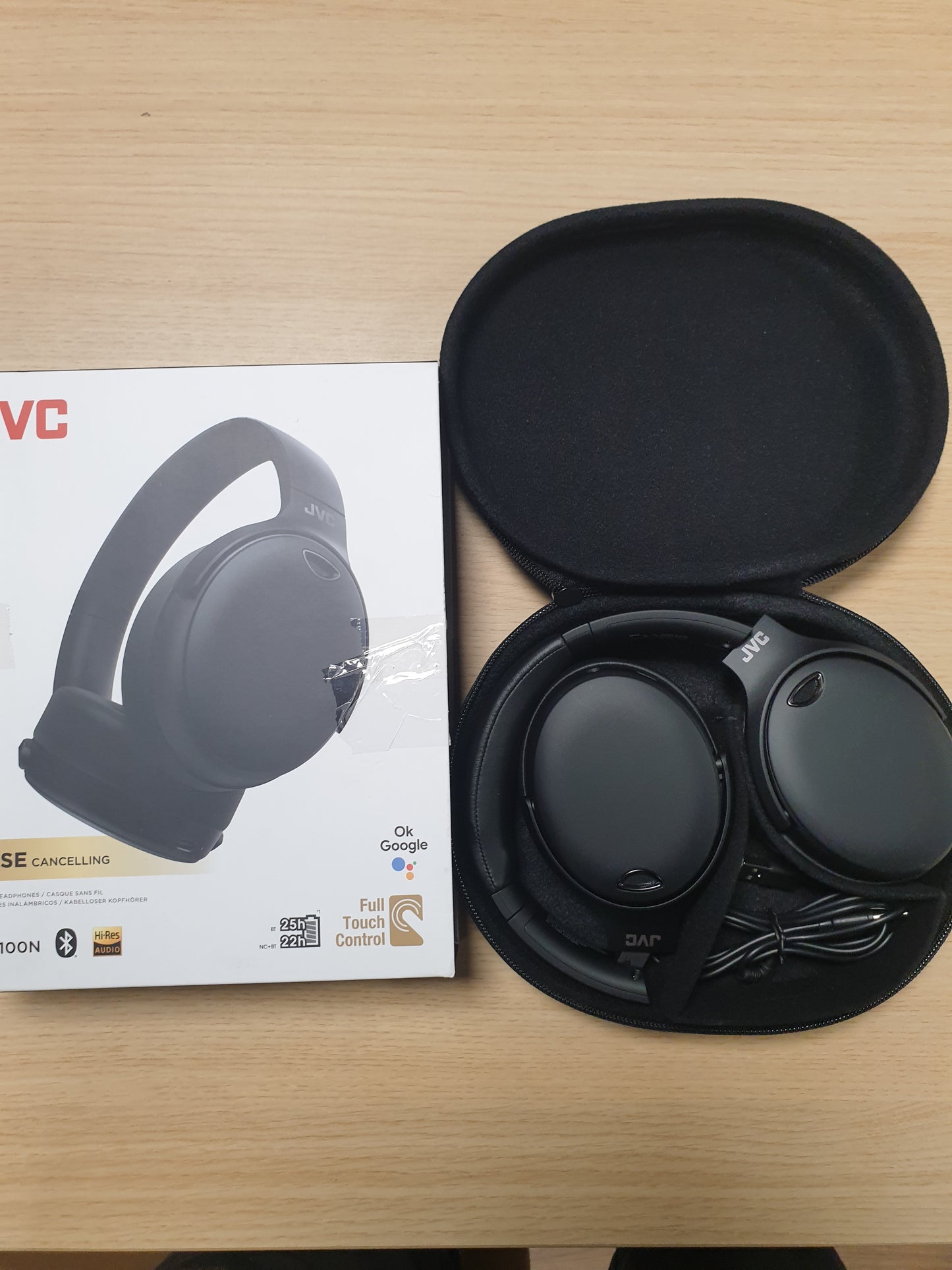 127199 - JVC KUFIJE HIBRIDE HA-S100N, KOMPATIBILITET ME REZONANCË TË LARTË, ANULIM ZHURMA, BLUETOOTH 5.1, NGJYRA E ZEZË