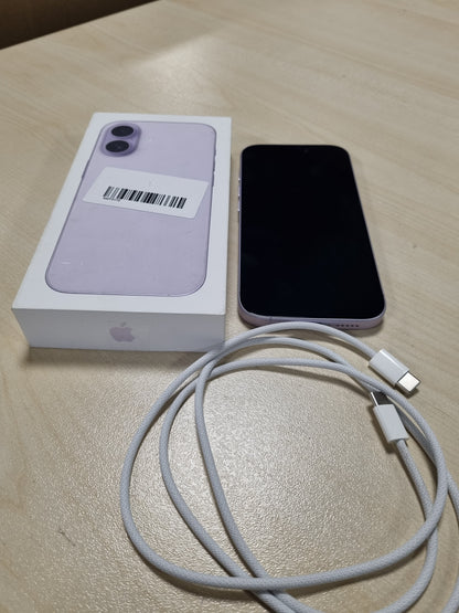 188575 - APPLE iPhone 17, 256GB, Ekran 6.3 inç me ProMotion, Çip A19, Kamera e Përparme në Qendër të Skenës, Rezistencë e Përmirësuar ndaj Gërvishtjeve, Jetëgjatësi e Baterisë Gjatë Gjithë Ditës, Ngjyrë e Livadonjë