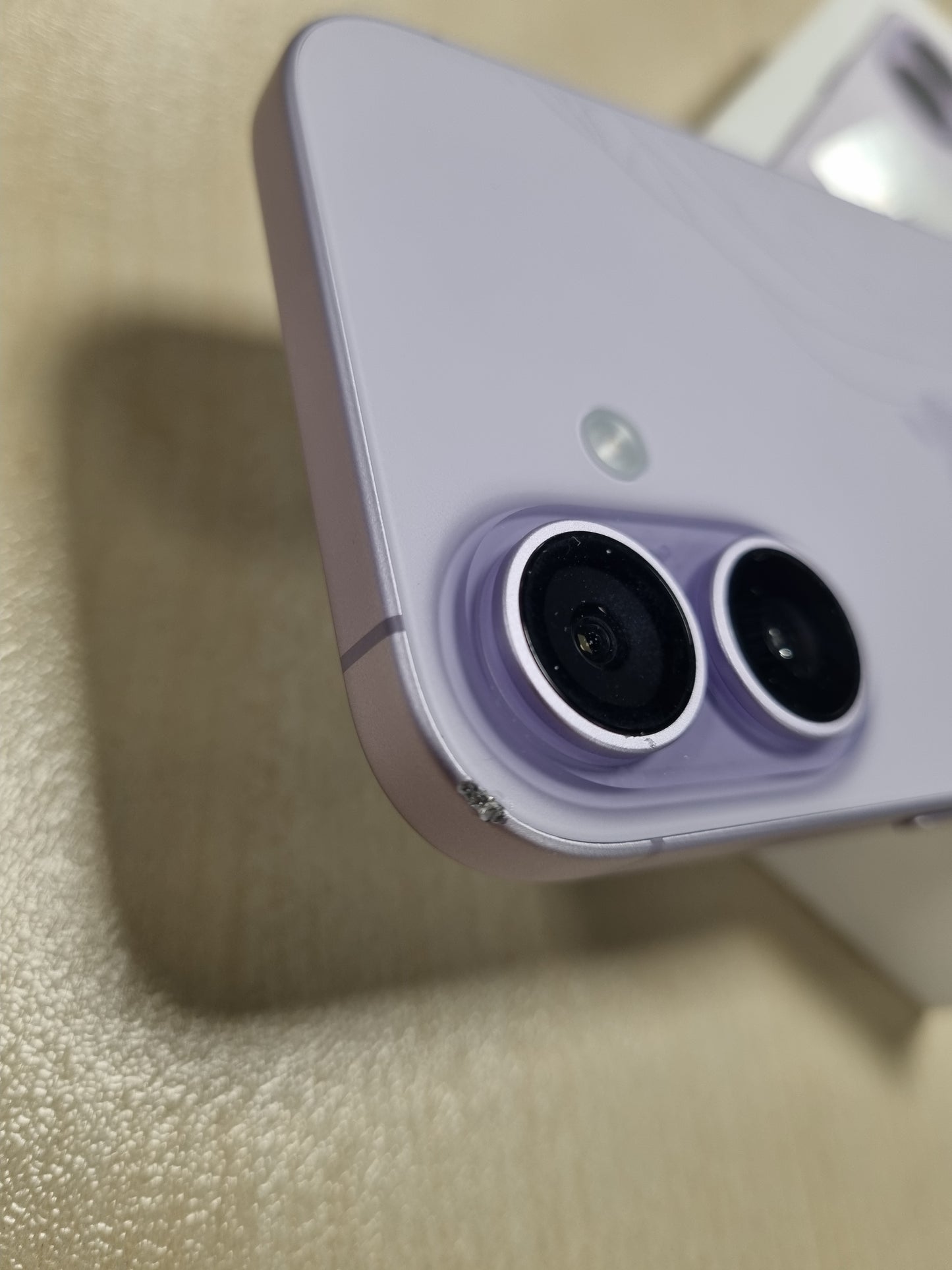 188575 - APPLE iPhone 17, 256GB, Ekran 6.3 inç me ProMotion, Çip A19, Kamera e Përparme në Qendër të Skenës, Rezistencë e Përmirësuar ndaj Gërvishtjeve, Jetëgjatësi e Baterisë Gjatë Gjithë Ditës, Ngjyrë e Livadonjë